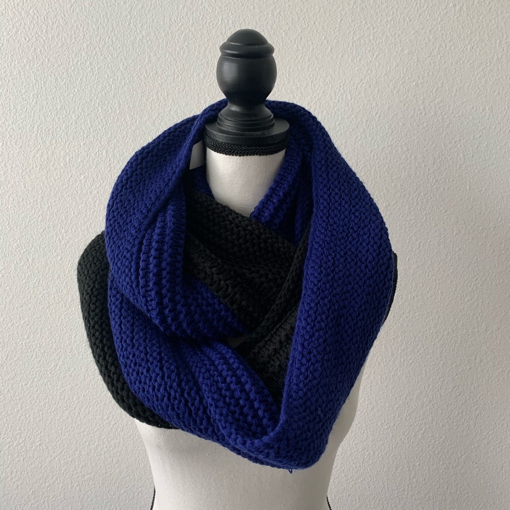 Loft Infinity Chunky Scarf